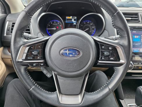 Used 2019 Subaru Outback 2.5i Limited AWD/4WD image 14