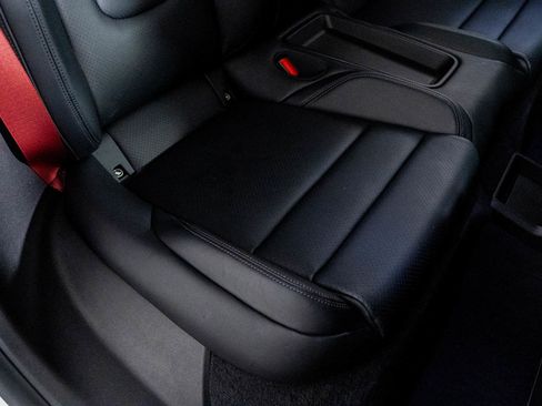 Used 2024 Porsche Taycan GTS w/ Premium Package (P6U) image 39