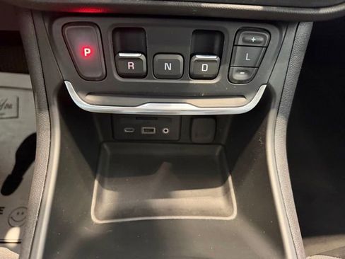 Used 2018 GMC Terrain Denali w/ Advanced Safety Package AWD/4WD image 23