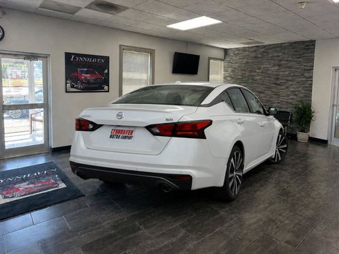 Used 2020 Nissan Altima 2.5 SR FWD image 4