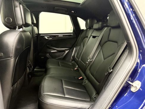 Used 2024 Porsche Macan w/ Premium Plus Package AWD/4WD image 16