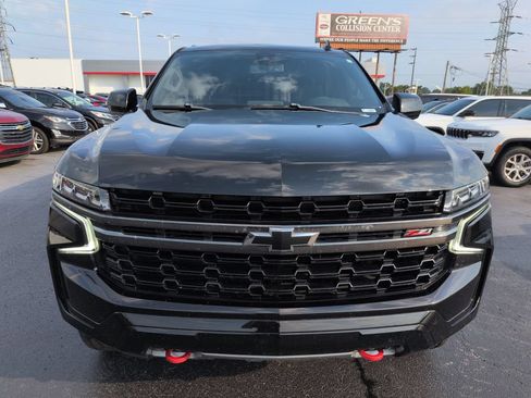 Used 2021 Chevrolet Tahoe Z71 w/ Rear Media and Nav Package AWD/4WD image 8