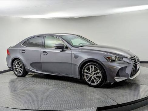 Used 2018 Lexus IS 300 w/ Accessory Package 2 image 9