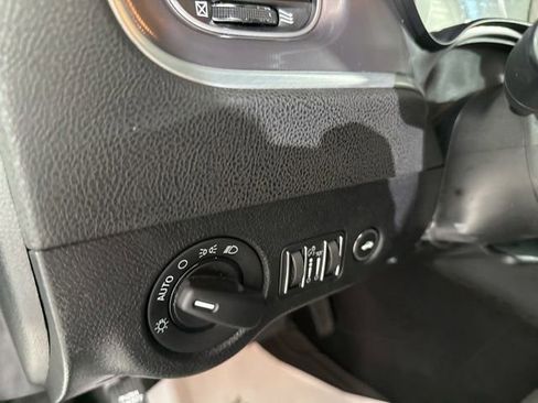 Used 2022 Dodge Charger SXT RWD image 20