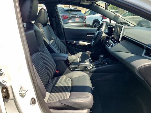 Used 2024 Toyota Corolla XSE FWD image 17