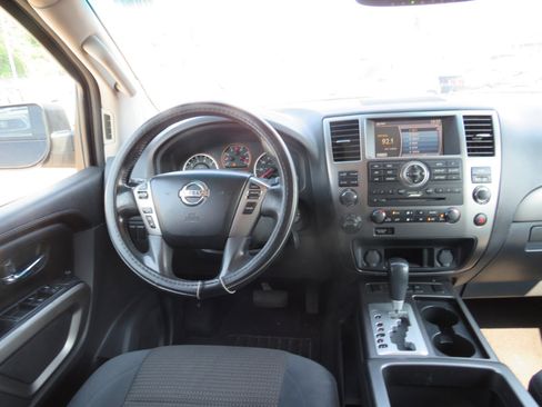 Used 2015 Nissan Armada SV image 14