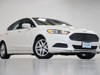 Used 2016 Ford Fusion SE FWD video 1