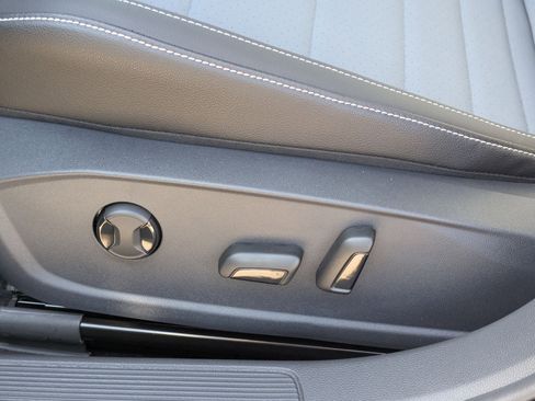 New 2026 Volkswagen Jetta SE image 15