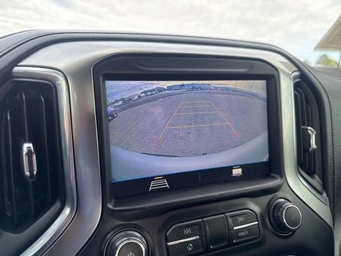 Used 2021 Chevrolet Silverado 1500 LT w/ Bed Protection Package image 16