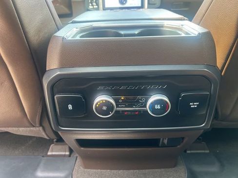Used 2023 Ford Expedition King Ranch AWD/4WD image 21