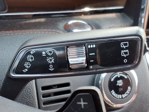 Used 2019 Lincoln Navigator Reserve AWD/4WD image 31