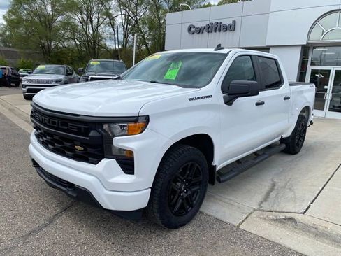 Used 2023 Chevrolet Silverado 1500 Custom w/ LPO, Dark Essentials Package AWD/4WD image 10