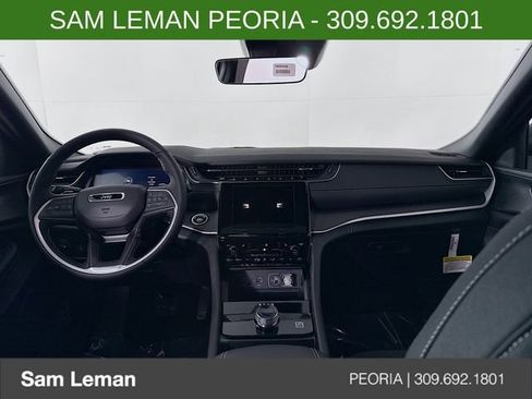 New 2025 Jeep Grand Cherokee L Laredo w/ Luxury Tech Group I image 22