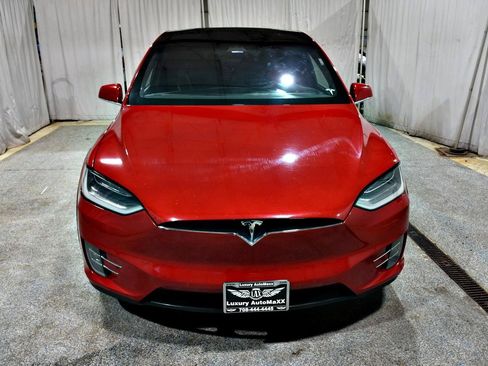 Used 2017 Tesla Model X 75D AWD/4WD image 2