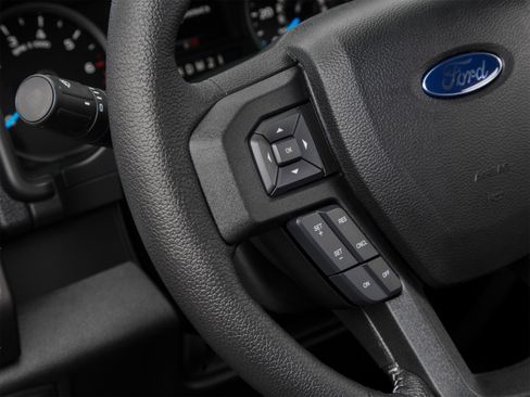 Used 2017 Ford F150 XLT w/ Equipment Group 302A Luxury AWD/4WD image 45