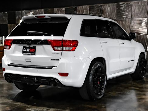 Used 2013 Jeep Grand Cherokee SRT8 image 8