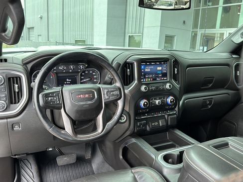 Used 2021 GMC Sierra 2500 AT4 w/ Gooseneck/5TH Wheel Package image 16