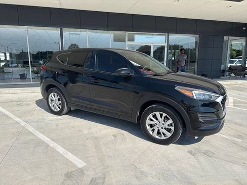 Used 2019 Hyundai Tucson SE FWD image 1