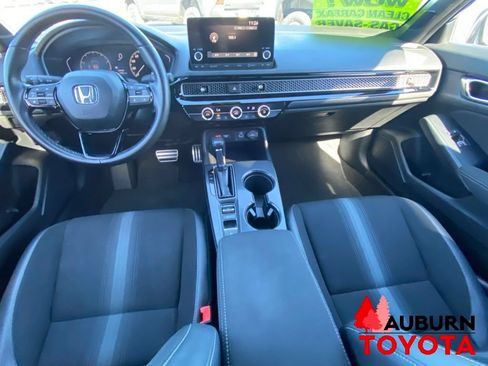 Used 2023 Honda Civic Sport image 25