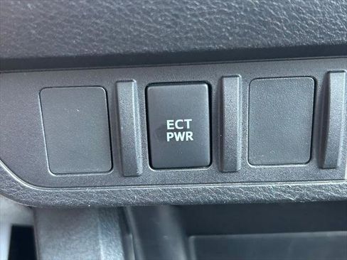 Certified 2023 Toyota Tacoma SR AWD/4WD image 25