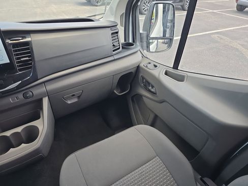 Used 2024 Ford Transit 350 XLT RWD image 12