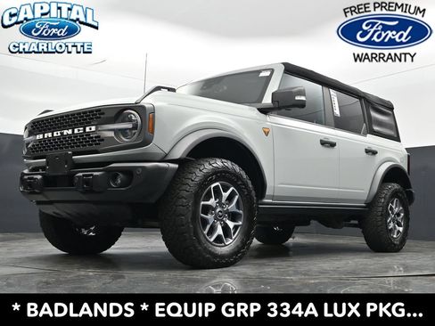 Used 2022 Ford Bronco Badlands AWD/4WD image 23