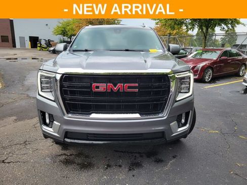 Used 2021 GMC Yukon SLE AWD/4WD image 8