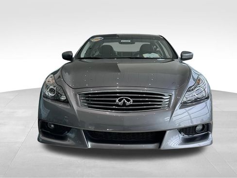 Used 2011 INFINITI G37 IPL RWD image 4