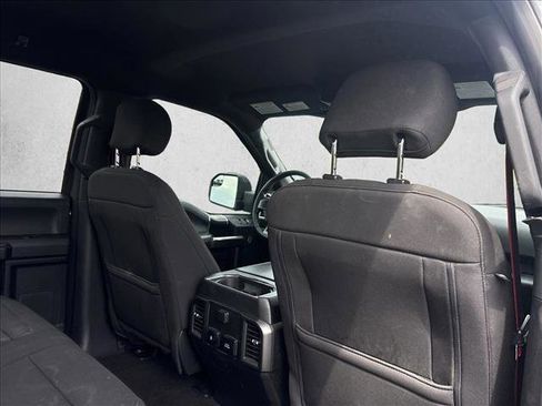 Used 2018 Ford F150 XLT w/ Equipment Group 302A Luxury AWD/4WD image 22