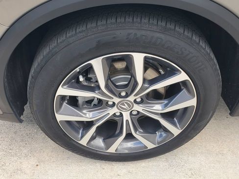 Used 2024 Acura RDX SH-AWD image 4