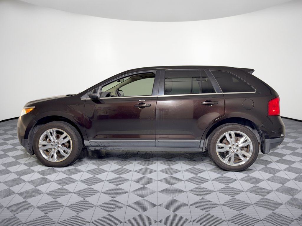 Used 2013 Ford Edge Limited FWD image 2