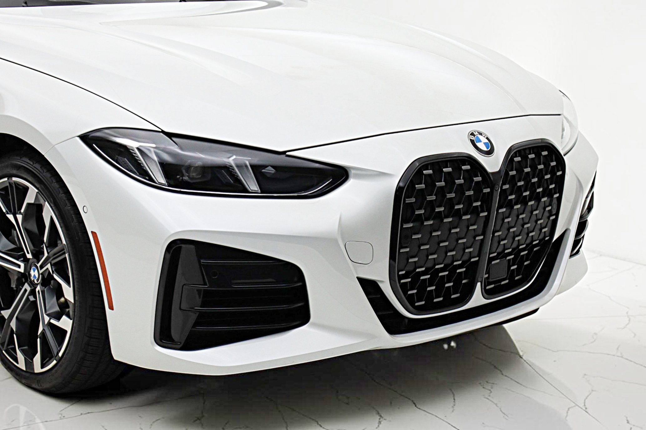 Used 2026 BMW 430i xDrive Convertible w/ M Sport Package AWD/4WD image 18
