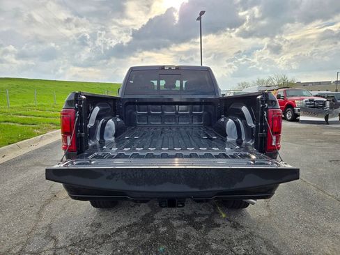 New 2026 RAM 2500 Big Horn AWD/4WD image 28