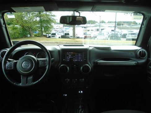 Used 2016 Jeep Wrangler Unlimited Sport w/ Quick Order Package 24S image 11