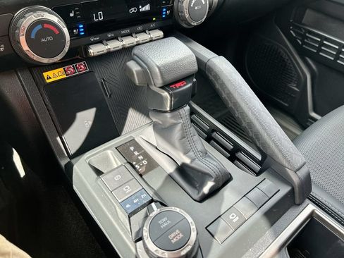 Used 2025 Toyota 4Runner TRD Sport Premium AWD/4WD image 28