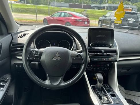 Used 2022 Mitsubishi Eclipse Cross SE FWD image 13
