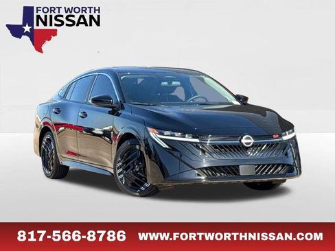 Certified 2026 Nissan Sentra SR w/ Floor Mat Package FWD image 1