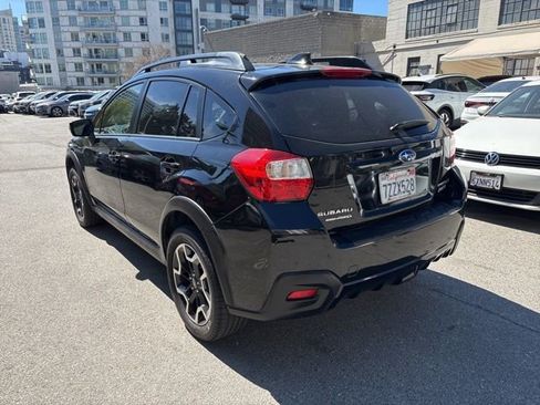 Used 2017 Subaru Crosstrek 2.0i Limited image 5