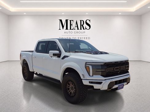 Used 2025 Ford F150 Raptor w/ Equipment Group 803A Raptor R AWD/4WD image 7