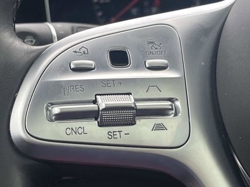 Used 2019 Mercedes-Benz S 560 Sedan image 28