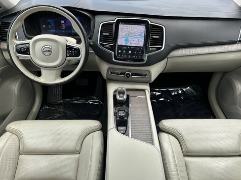 Used 2023 Volvo XC90 T8 Ultimate w/ Protection Package Premier AWD/4WD image 3
