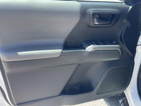 Used 2021 Toyota Tacoma SR5 RWD image 14