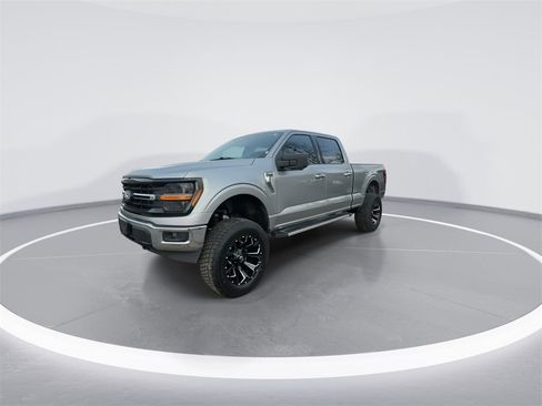 Used 2024 Ford F150 XLT w/ Tow/Haul Package image 4