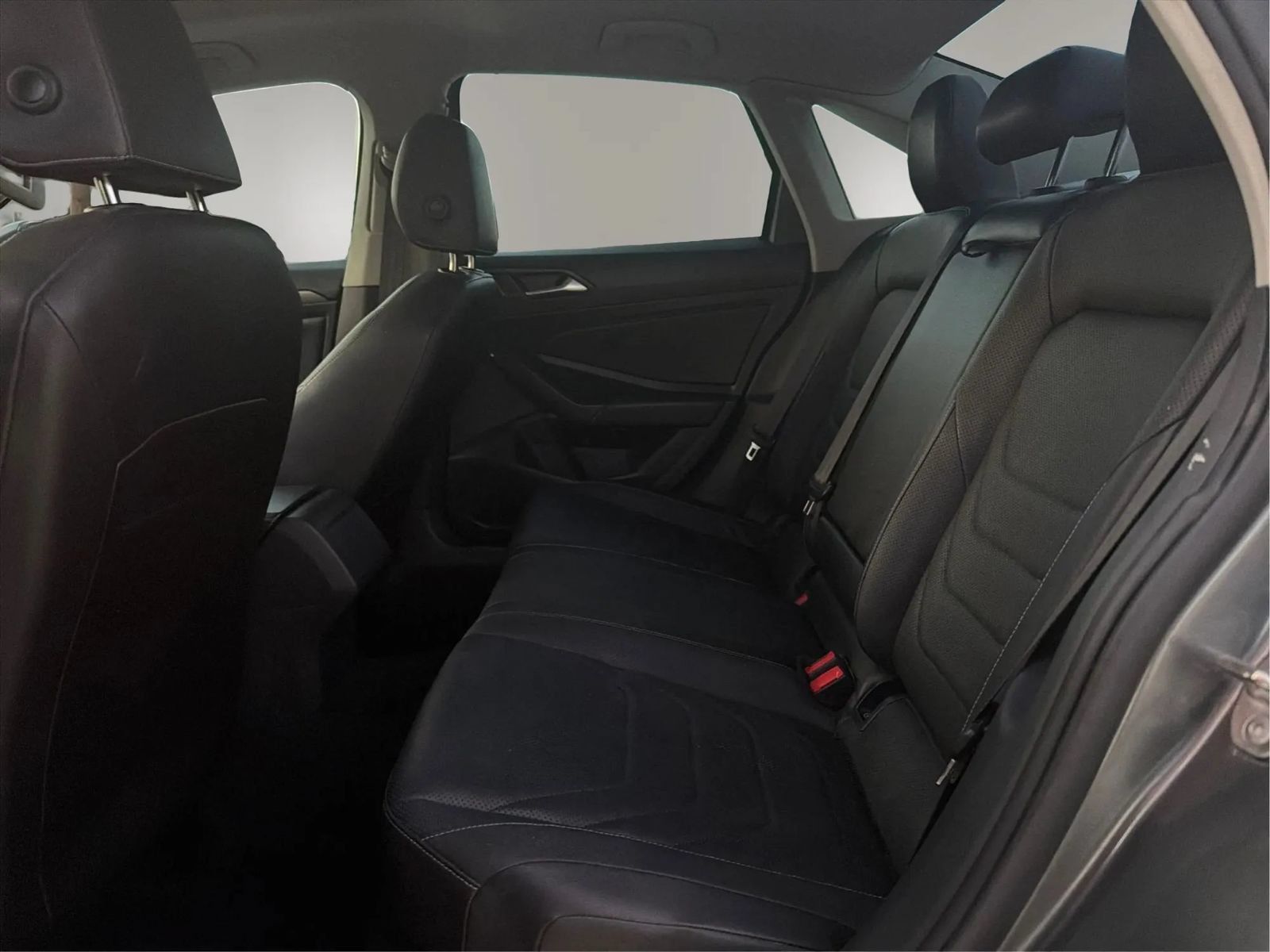 Used 2019 Volkswagen Jetta SEL Premium FWD image 13