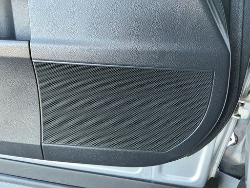 Used 2015 Lexus RX 450h FWD image 27