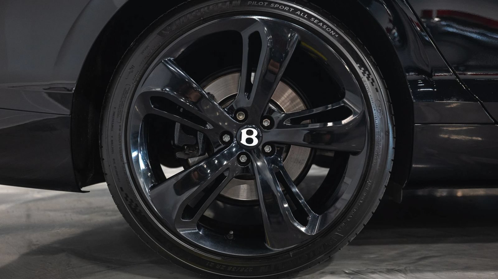 Used 2018 Bentley Flying Spur S W12 AWD/4WD image 8