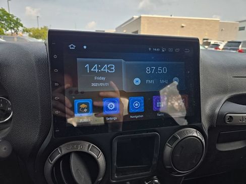 Used 2015 Jeep Wrangler Sport AWD/4WD image 21
