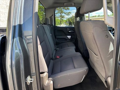Used 2019 Chevrolet Silverado 1500 LT AWD/4WD image 11