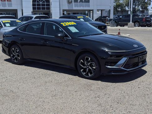 Used 2024 Hyundai Sonata SEL FWD image 1