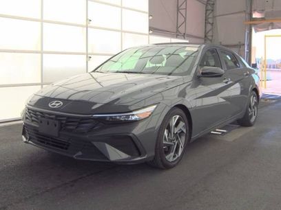 Used 2025 Hyundai Elantra Sport
